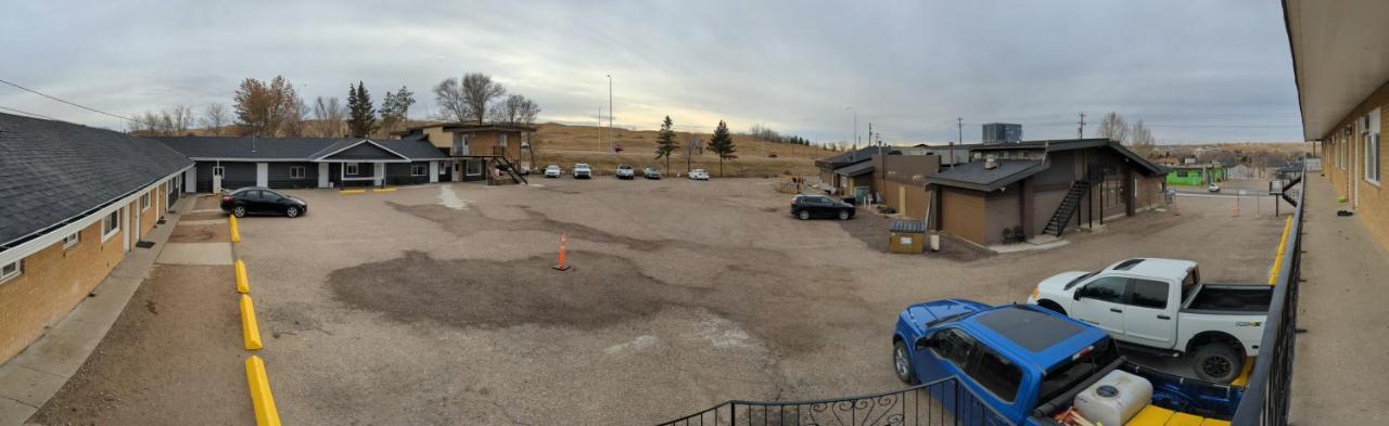 Riverside Motel Medicine Hat Esterno foto